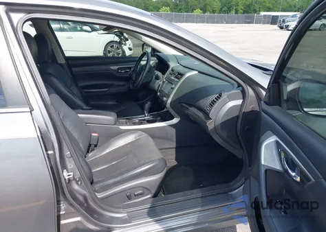 2015 Nissan Altima 2.5 Sl из США, поврежденный, VIN 1N4AL3AP5FC111844